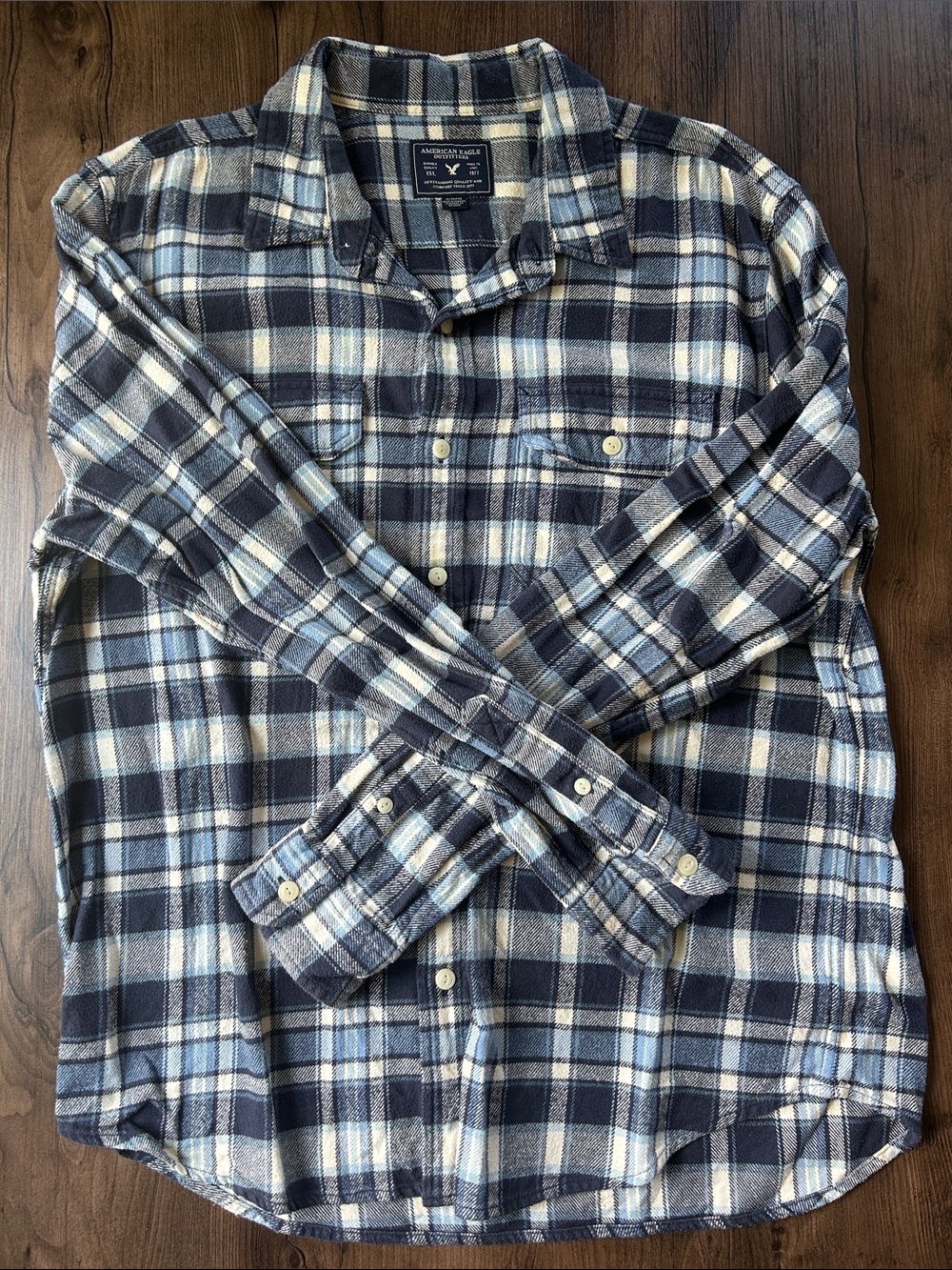 American Eagle Outfitters Navy and Cream Plaid Button-Down Flannel Shirt